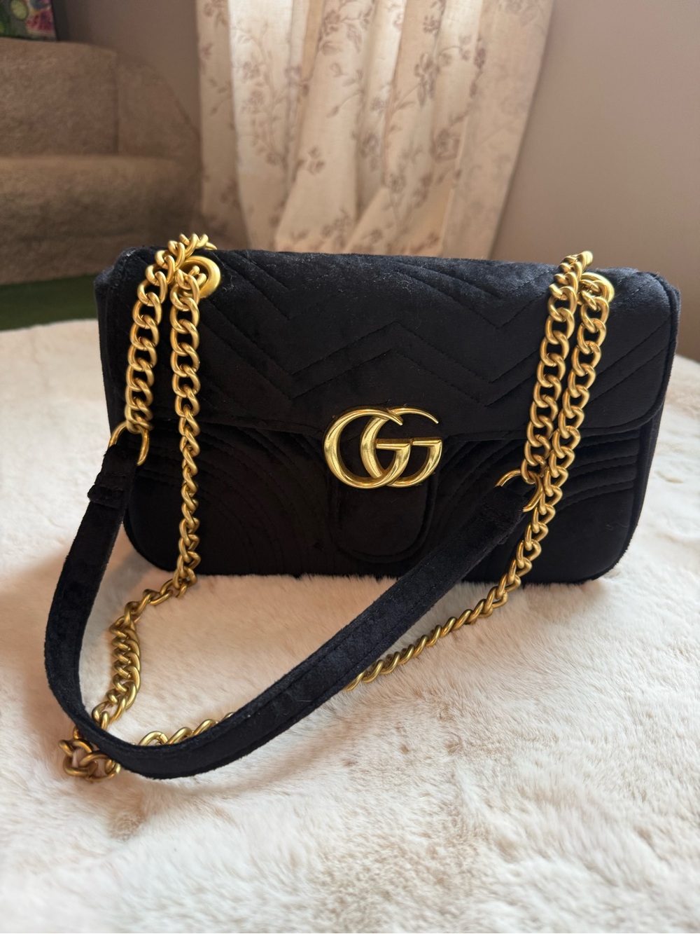 Gucci Black Velvet Shoulder Bag with Gold Chain see description